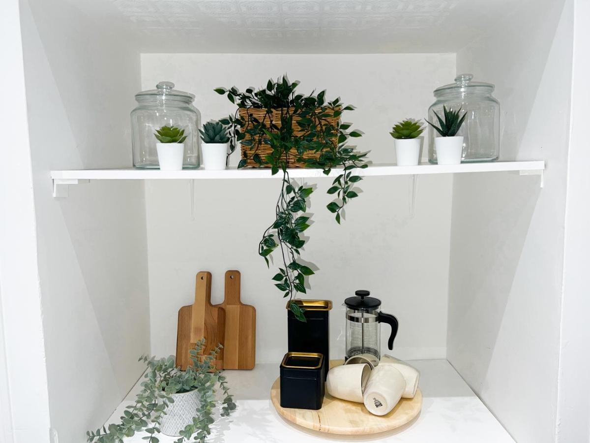Stylish 3 Bed Flat With Garden Appartement Londen Buitenkant foto